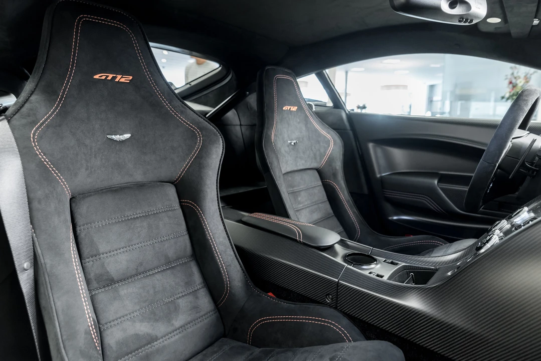 2016 Aston Martin V12 Vantage (2010-2018) - Image 15 of 31