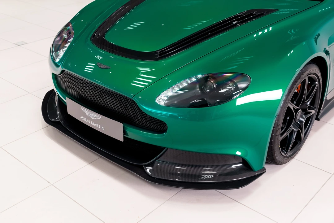 2016 Aston Martin V12 Vantage (2010-2018) - Image 9 of 31
