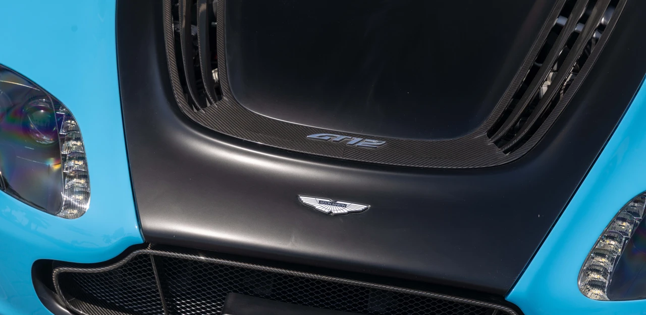 2016 Aston Martin Vantage - Image 16 of 31