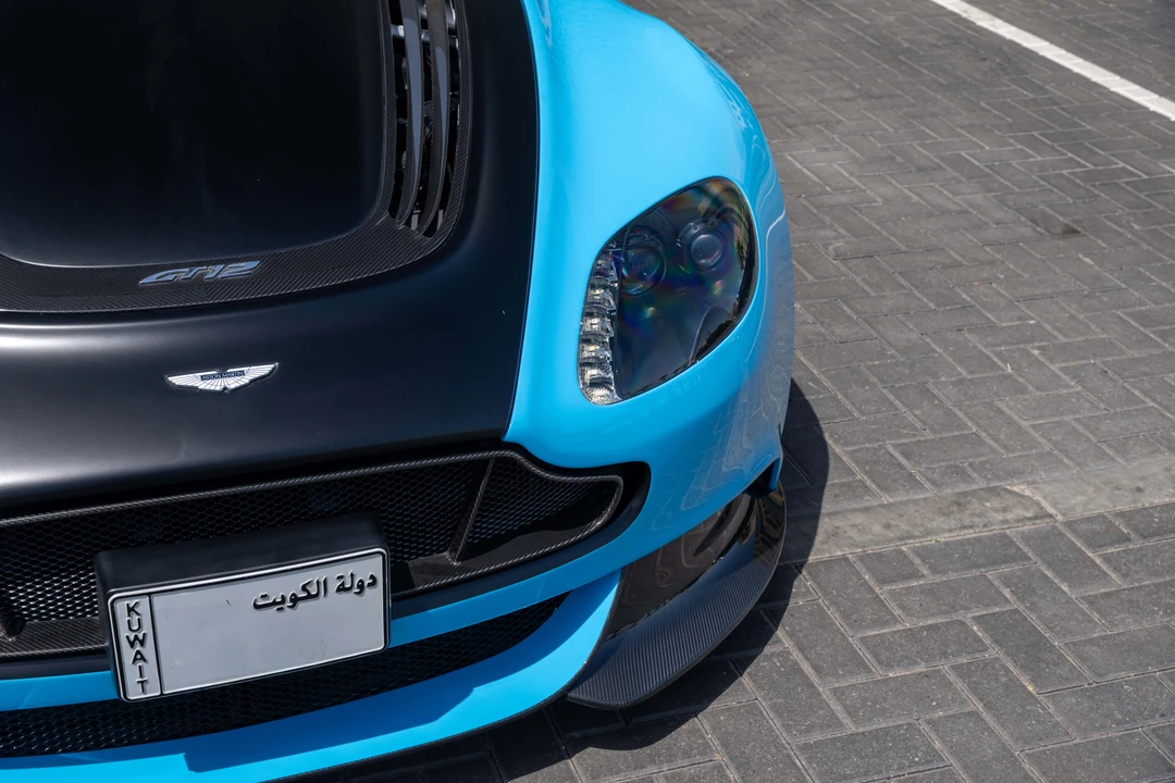 2016 Aston Martin Vantage - Image 18 of 31