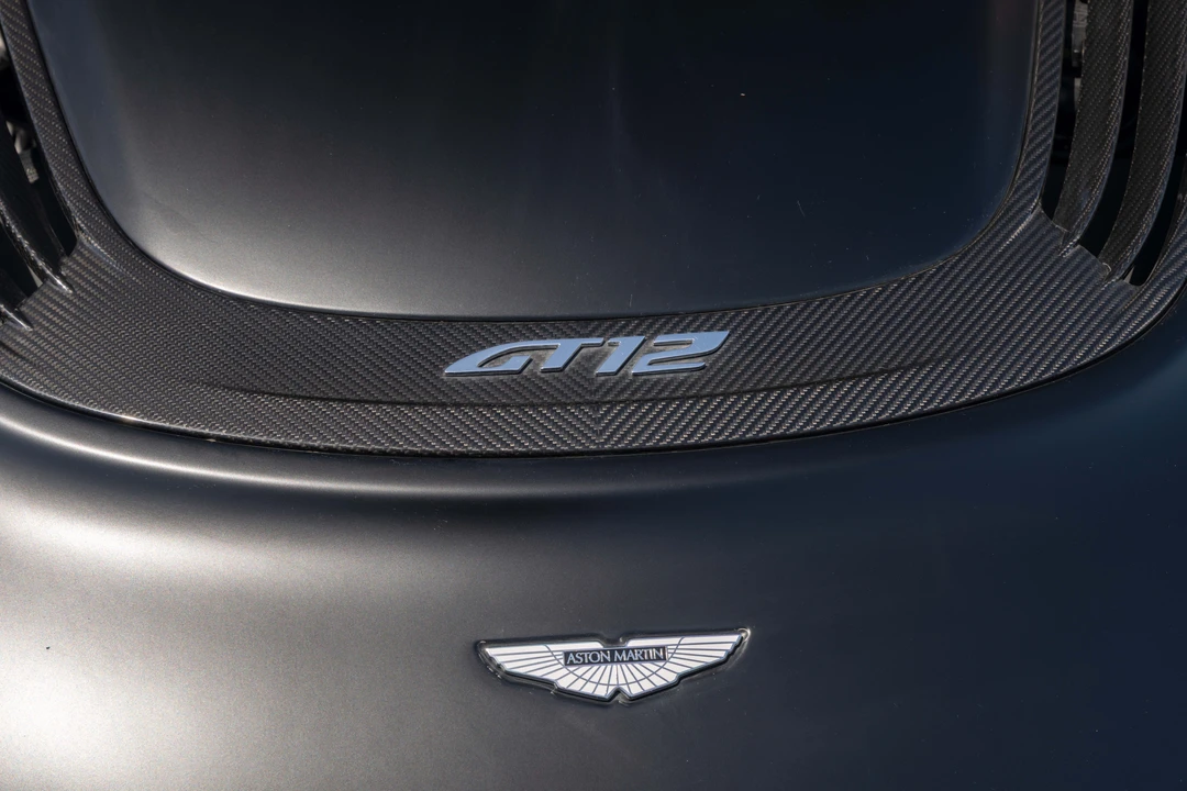 2016 Aston Martin Vantage - Image 20 of 31