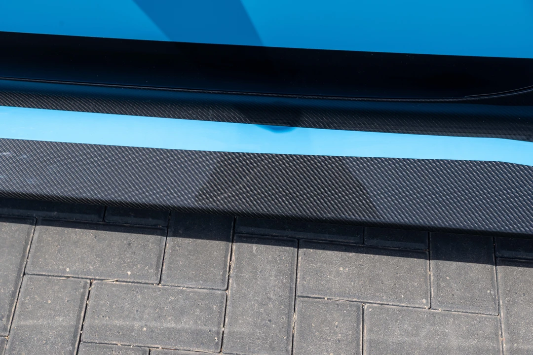 2016 Aston Martin Vantage - Image 24 of 31
