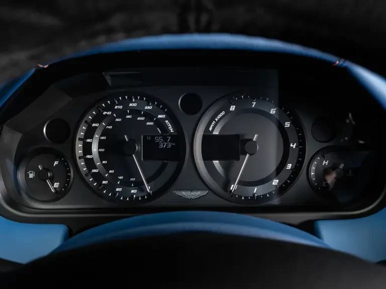 2016 Aston Martin V12 Vantage (2010-2018) - Image 11 of 31
