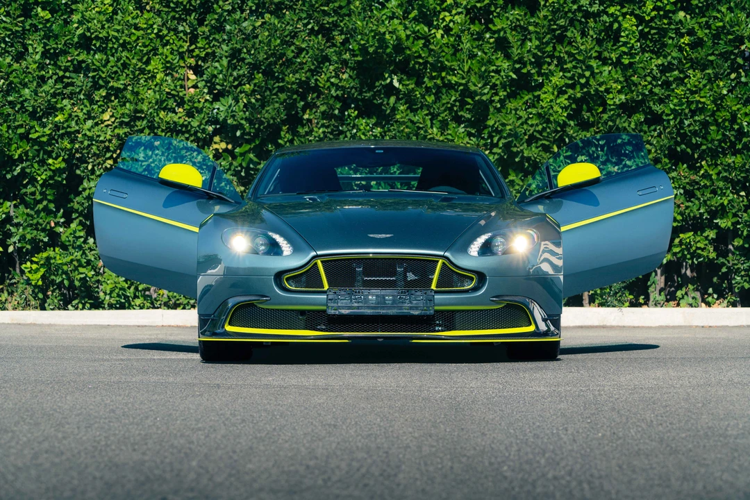 2016 Aston Martin V8 Vantage (2006-2017) - Image 19 of 31