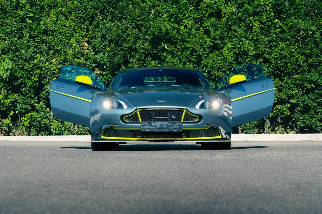 2016 Aston Martin V8 Vantage (2006-2017) - Image 20 of 31
