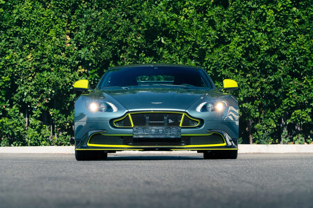 2016 Aston Martin V8 Vantage (2006-2017) - Image 10 of 31