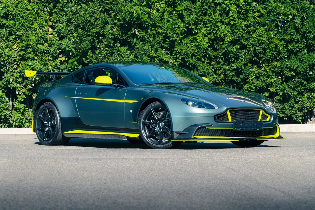 2016 Aston Martin V8 Vantage (2006-2017) - Image 3 of 31
