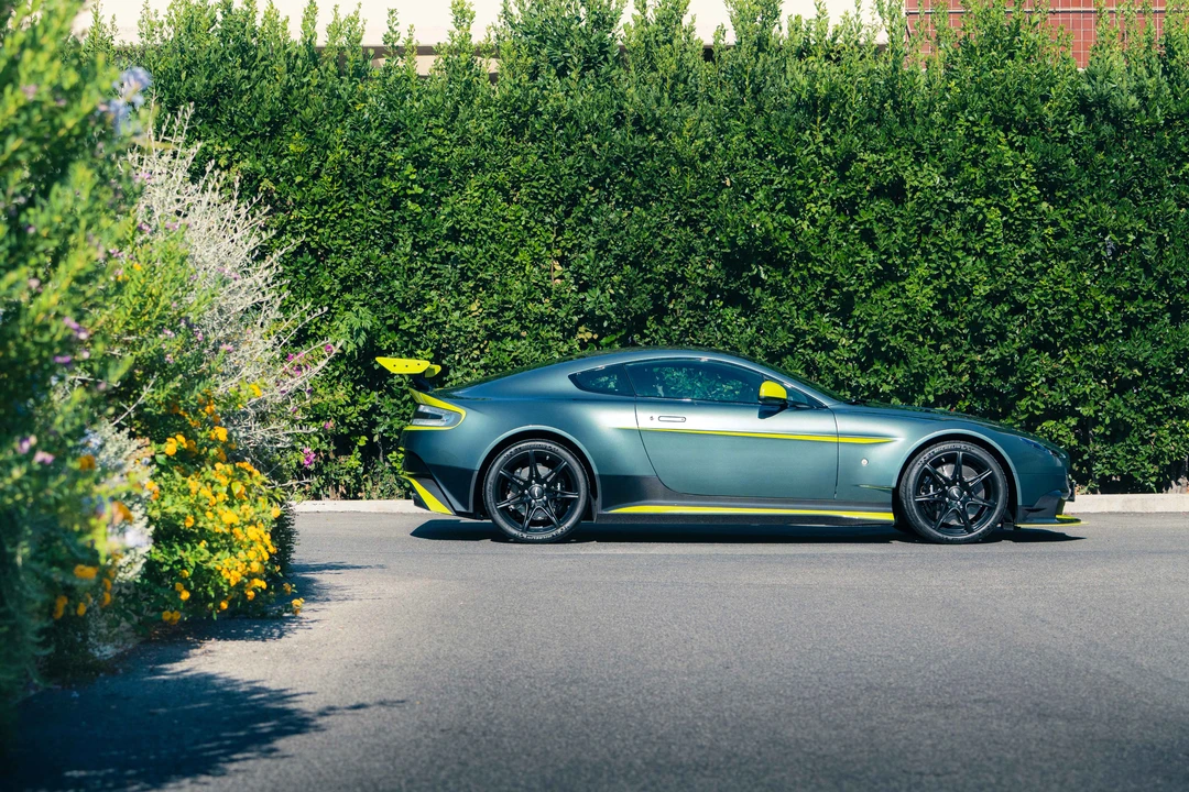 2016 Aston Martin V8 Vantage (2006-2017) - Image 13 of 31
