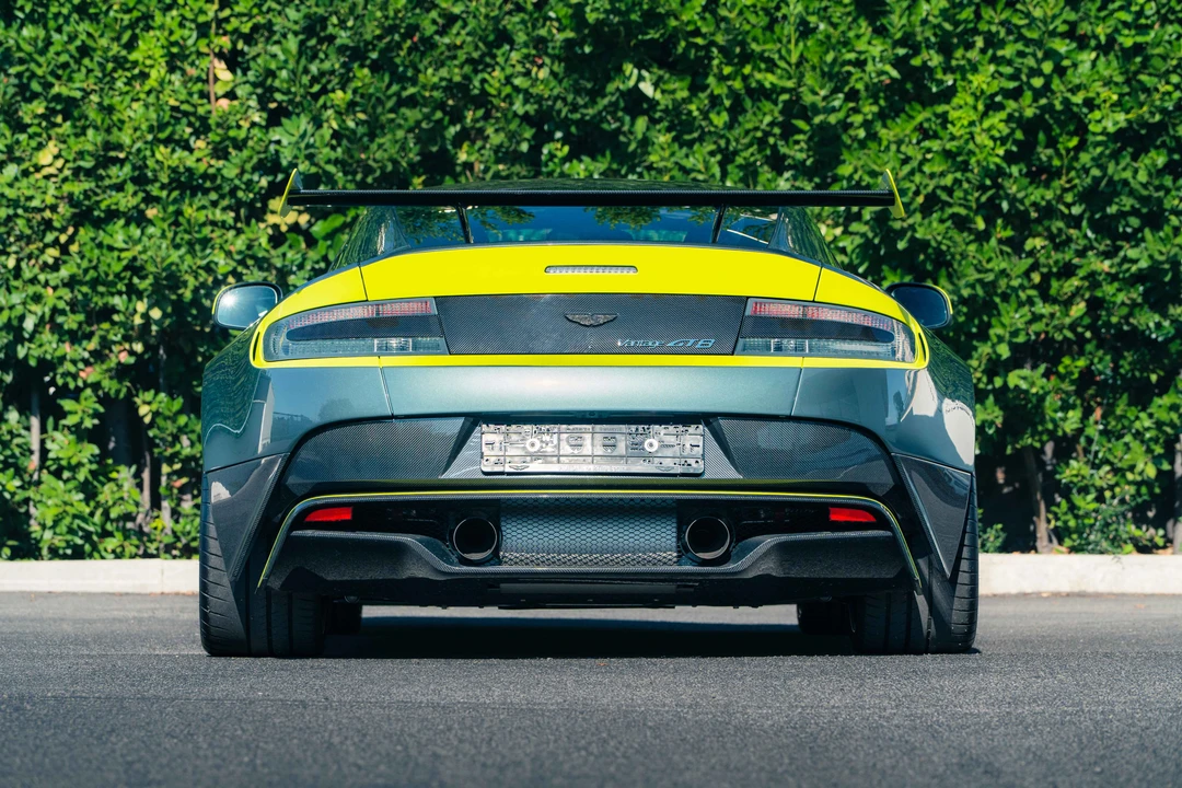 2016 Aston Martin V8 Vantage (2006-2017) - Image 6 of 31
