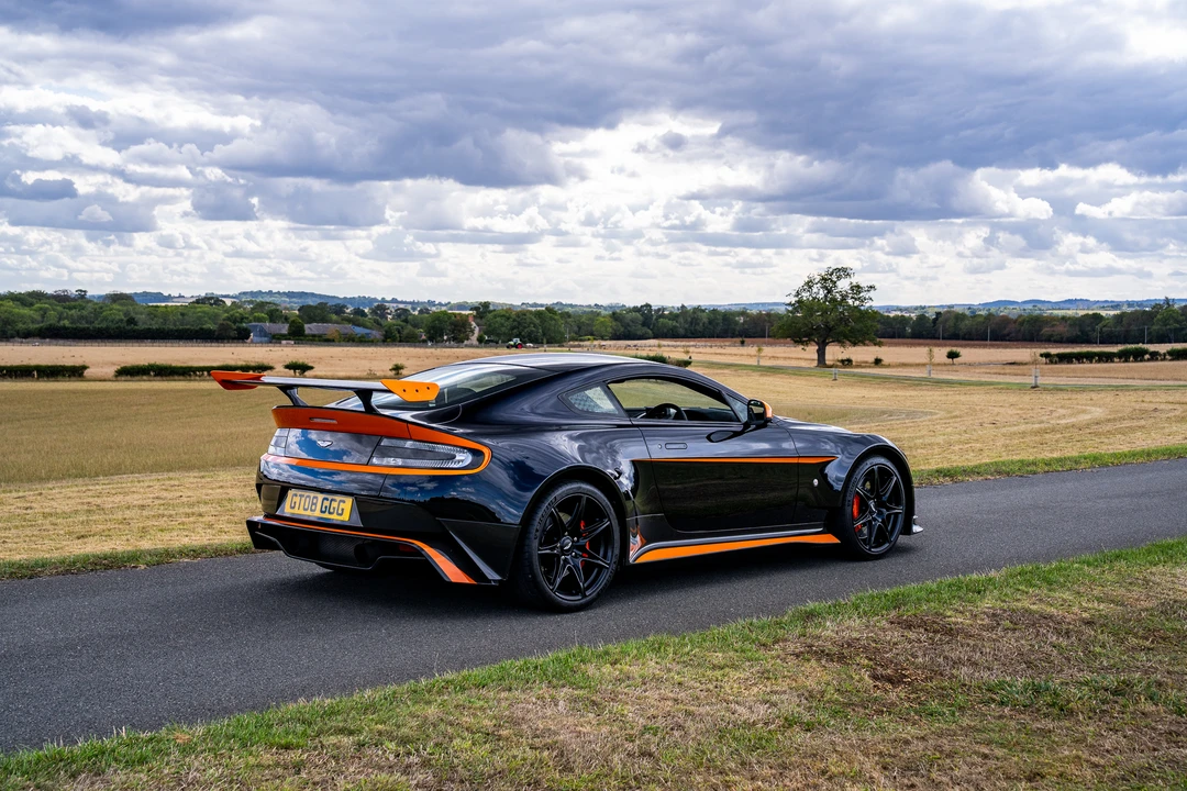 2016 Aston Martin V8 Vantage (2006-2017) - Image 14 of 31