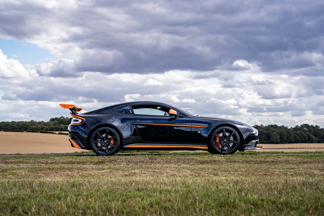 2016 Aston Martin V8 Vantage (2006-2017) - Image 15 of 31