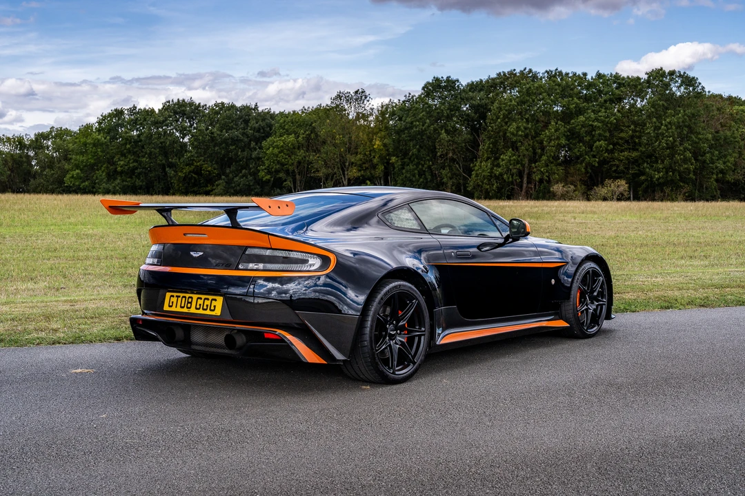 2016 Aston Martin V8 Vantage (2006-2017) - Image 7 of 31