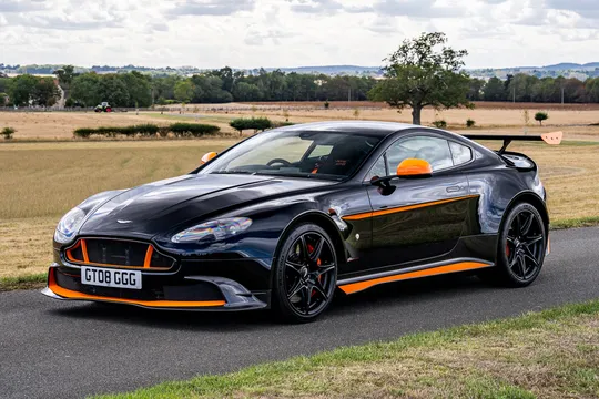 2016 Aston Martin Vantage GT8