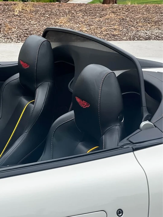 2016 Aston Martin Vantage - Image 8 of 9