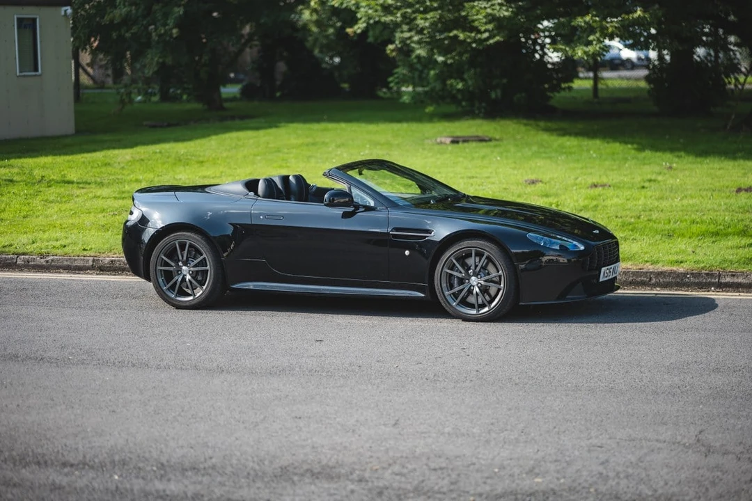 2016 Aston Martin V8 Vantage (2006-2017) - Image 14 of 30