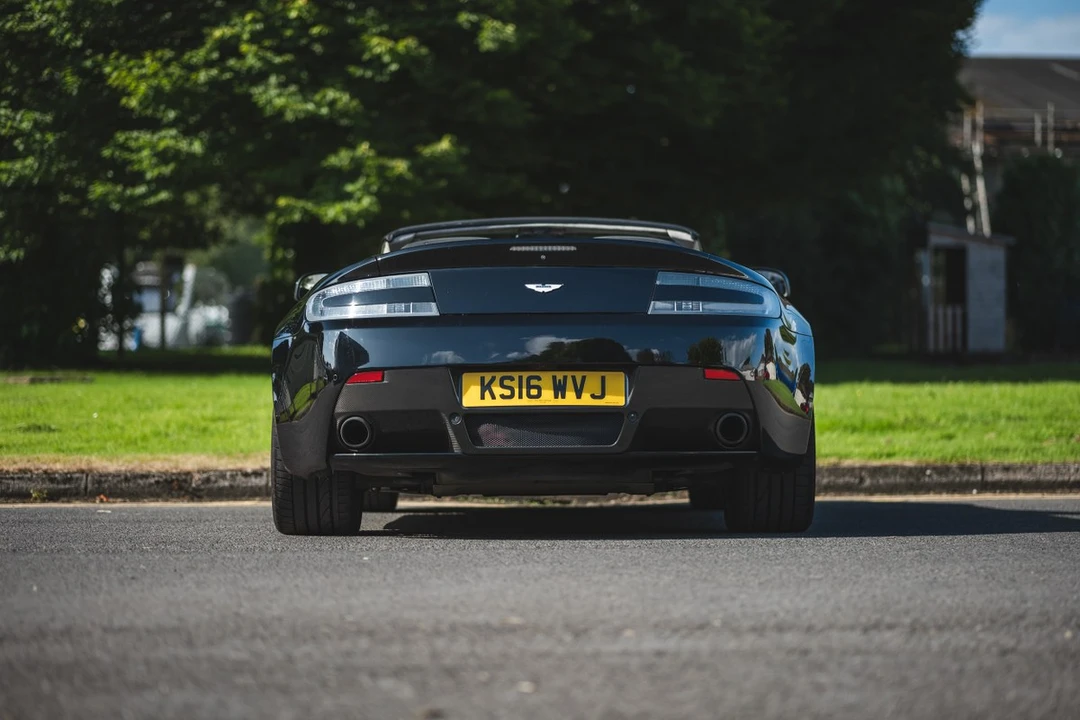 2016 Aston Martin V8 Vantage (2006-2017) - Image 21 of 30