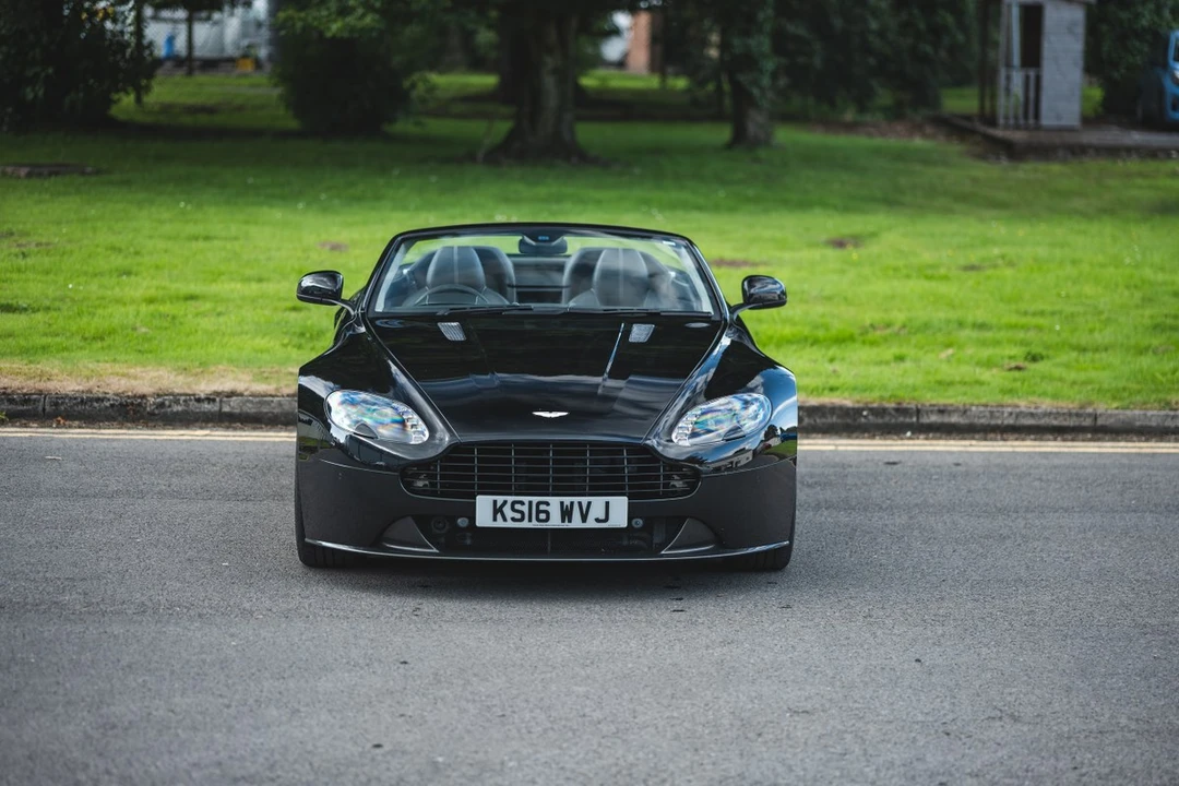 2016 Aston Martin V8 Vantage (2006-2017) - Image 4 of 30