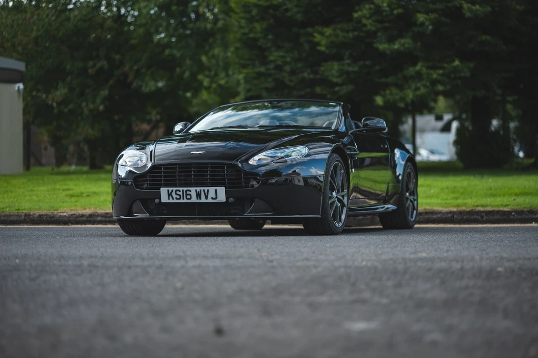 2016 Aston Martin V8 Vantage (2006-2017) - Image 5 of 30