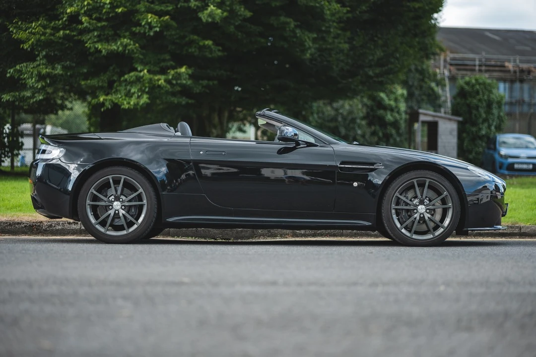 2016 Aston Martin V8 Vantage (2006-2017) - Image 24 of 30