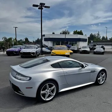 2016 Aston Martin Vantage V8 Coupe