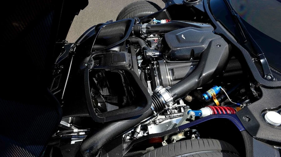 2016 Aston Martin Vulcan - Image 6 of 11