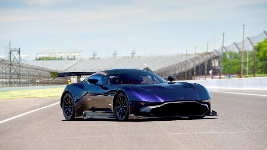 2016 Aston Martin Vulcan - Image 12 of 12