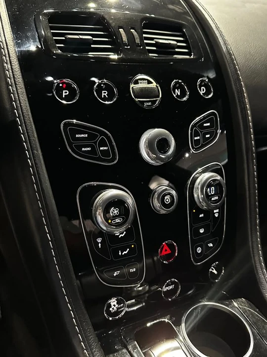 2016 Aston Martin Rapide - Image 19 of 20