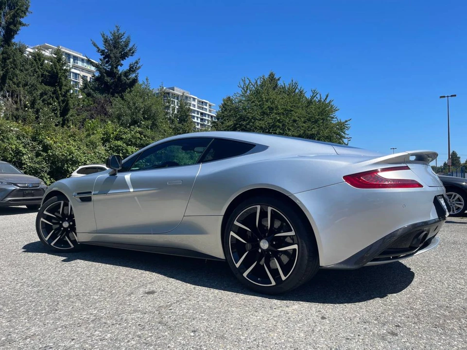 2016 Aston Martin Vanquish 2nd Gen - Image 5 of 18