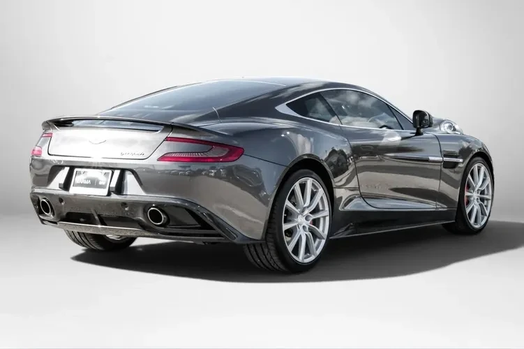 2016 Aston Martin Vanquish 2nd Gen - Image 5 of 17
