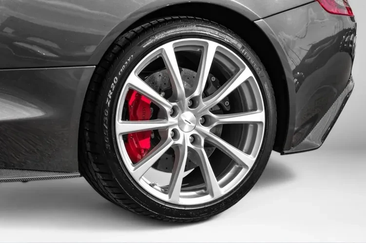 2016 Aston Martin Vanquish 2nd Gen - Image 10 of 17