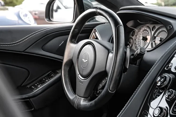 2016 Aston Martin Vanquish 2nd Gen - Image 9 of 17