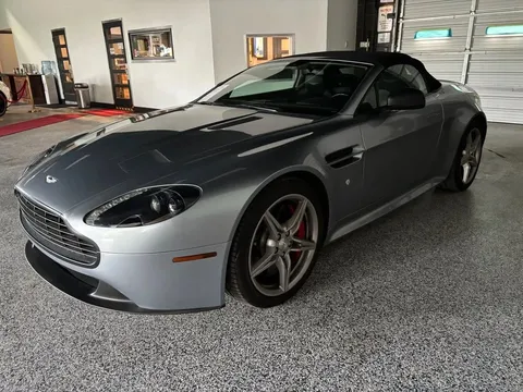2016 Aston Martin Vantage - Image 3 of 20