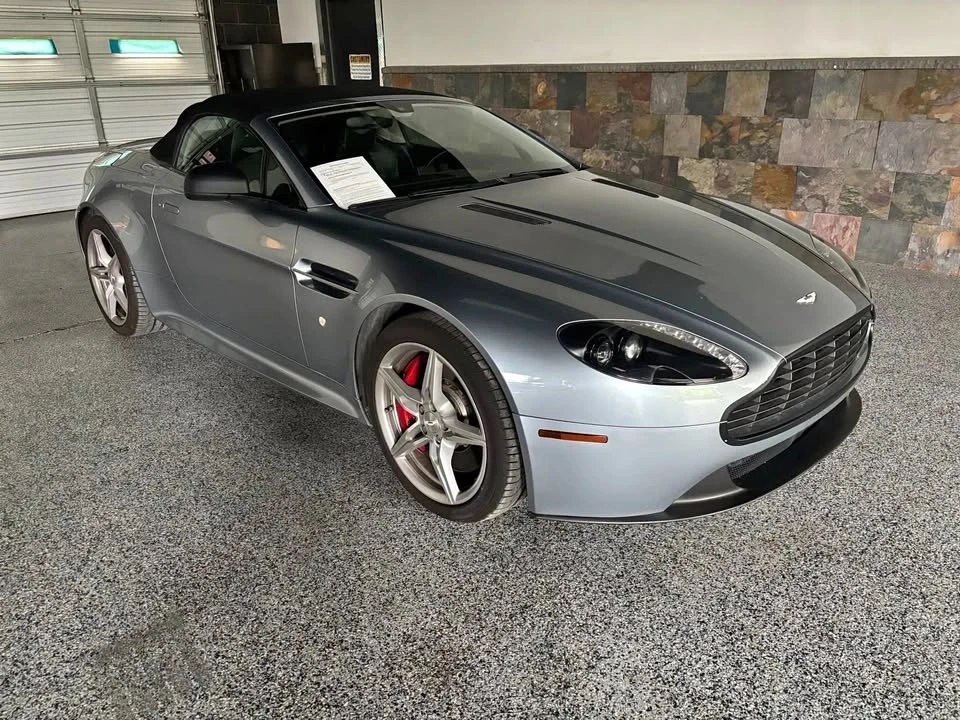 2016 Aston Martin Vantage - Image 1 of 20