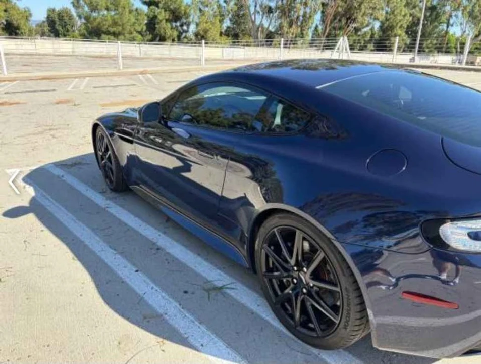 2016 Aston Martin Vantage - Image 2 of 8