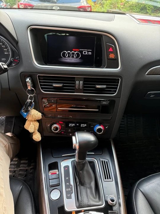2016 Audi B9 A4 - Image 9 of 14
