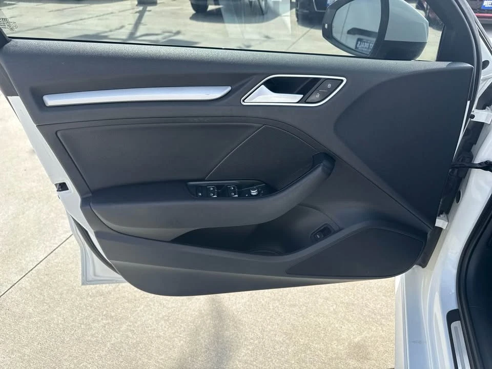 2016 Audi 8V A3 - Image 10 of 16