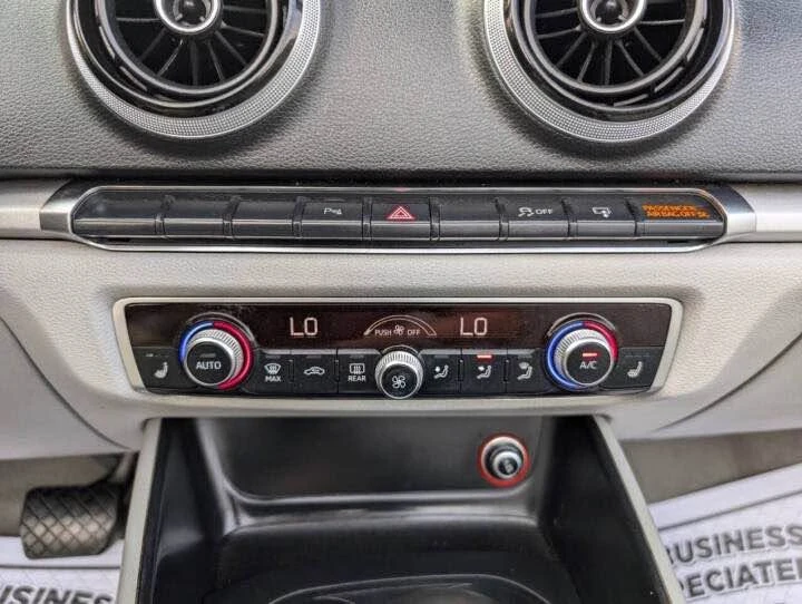 2016 Audi 8V A3 - Image 10 of 13
