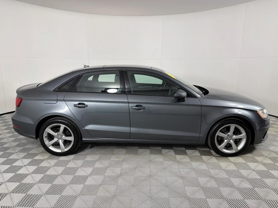2016 Audi 8V A3 - Image 4 of 12