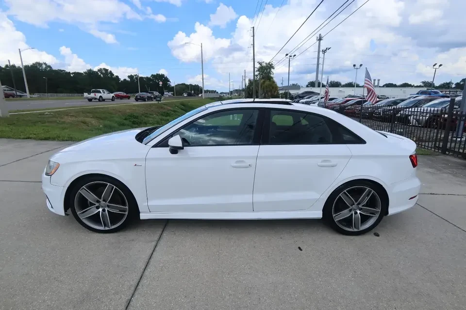 2016 Audi 8V A3 - Image 2 of 5