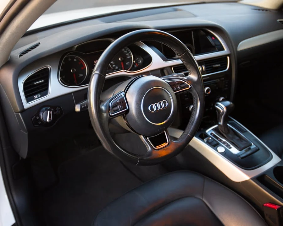 2016 Audi A4 - Image 10 of 18