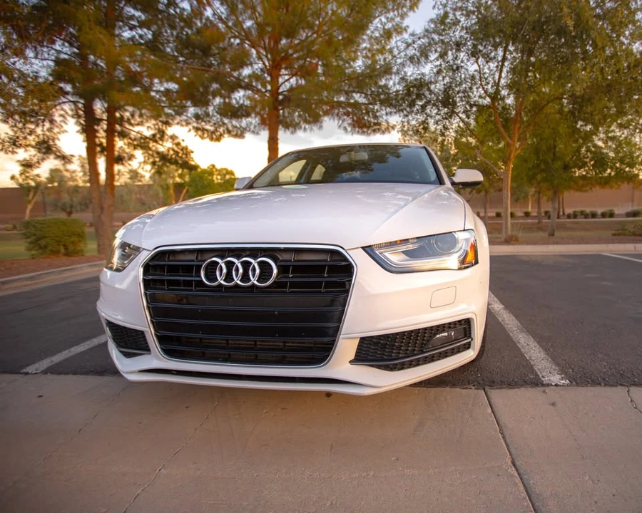 2016 Audi A4 - Image 8 of 18