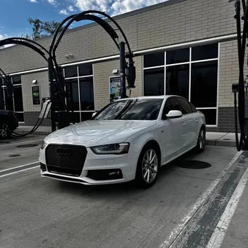 2016 Audi A4 2.0T Premium Sedan 4D