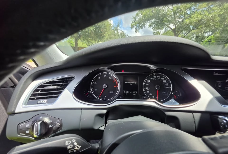 2016 Audi B9 A4 - Image 11 of 18