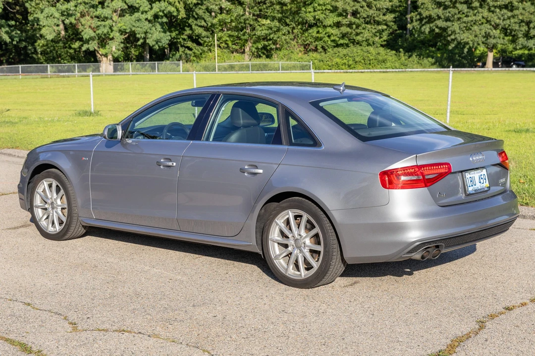 2016 Audi B8 A4 - Image 12 of 31