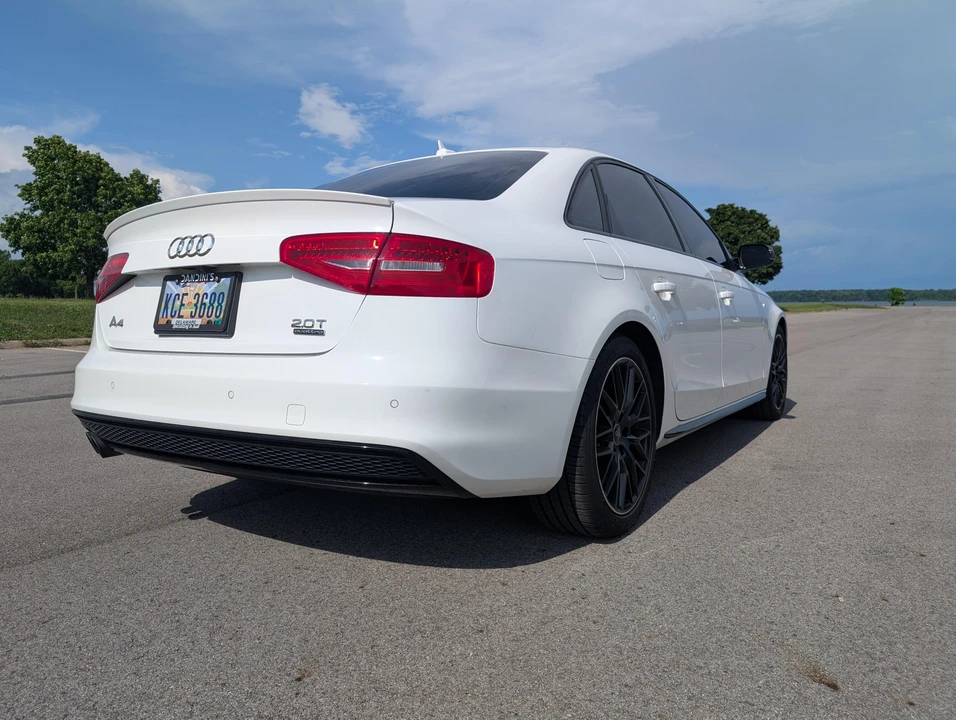 2016 Audi B8 A4 - Image 14 of 31