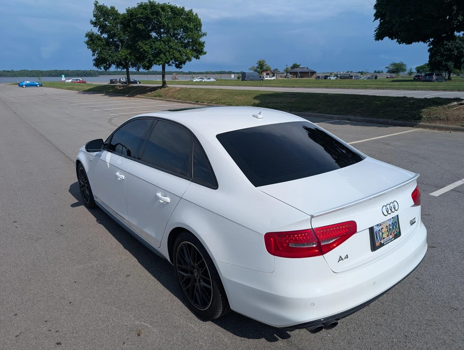 2016 Audi B8 A4 - Image 8 of 31