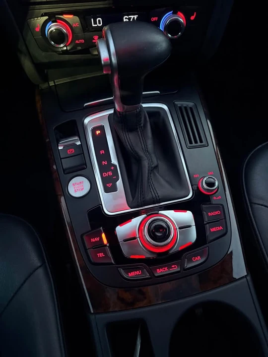 2016 Audi B9 A4 - Image 13 of 17