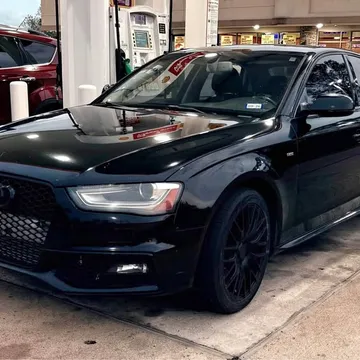 2016 Audi A4 2.0T Quattro Premium Sedan
