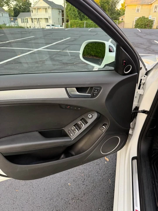 2016 Audi B9 A4 - Image 11 of 14