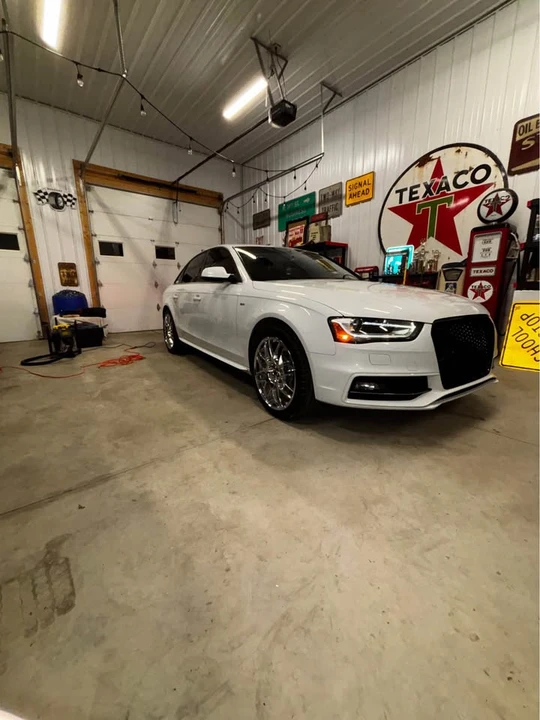 2016 Audi B9 A4 - Image 4 of 10